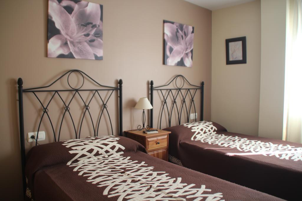Hostal Zaguan Talaveruela 외부 사진